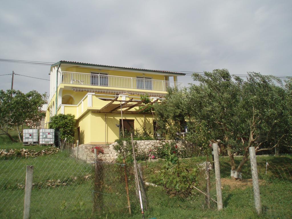 Apartments Roza Miškovići Bagian luar foto