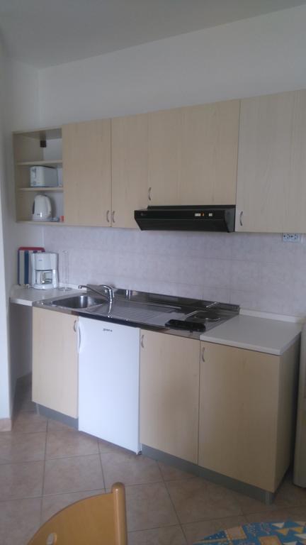 Apartments Roza Miškovići Bagian luar foto