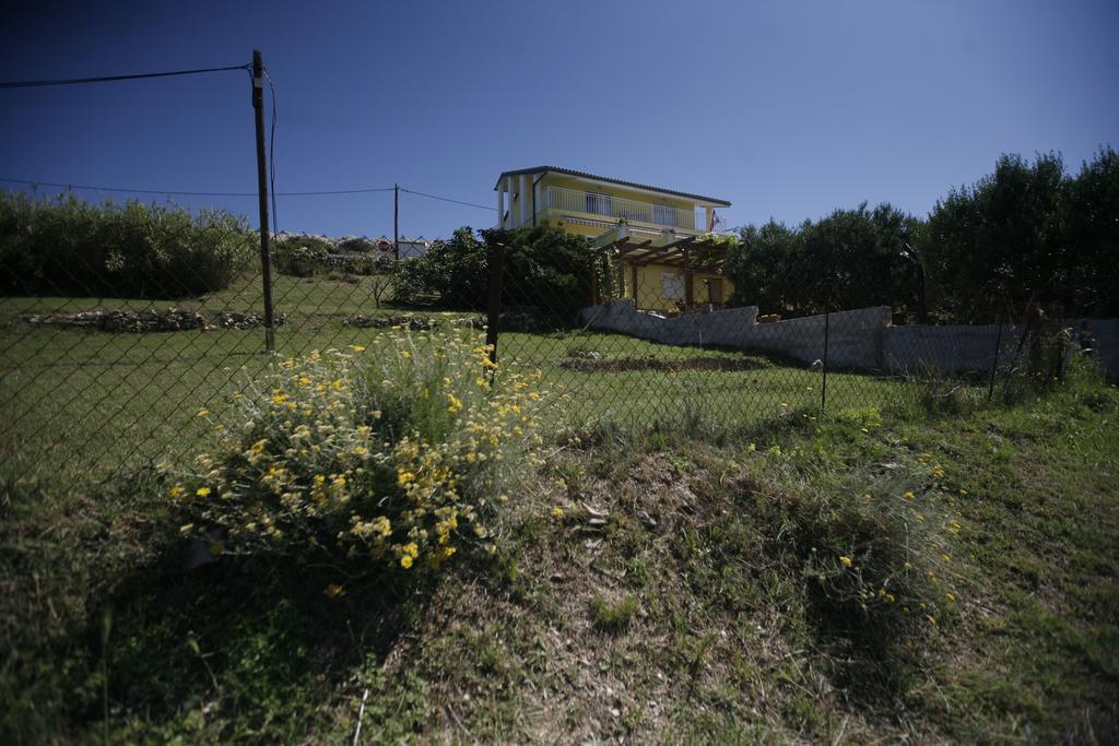 Apartments Roza Miškovići Bagian luar foto