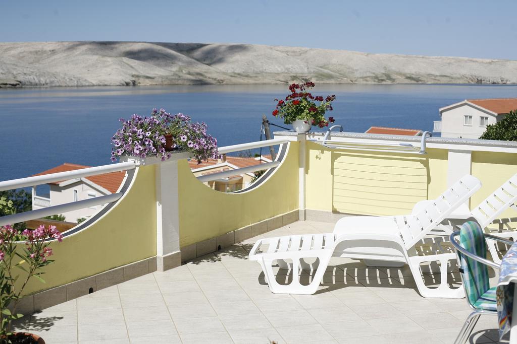 Apartments Roza Miškovići Bagian luar foto