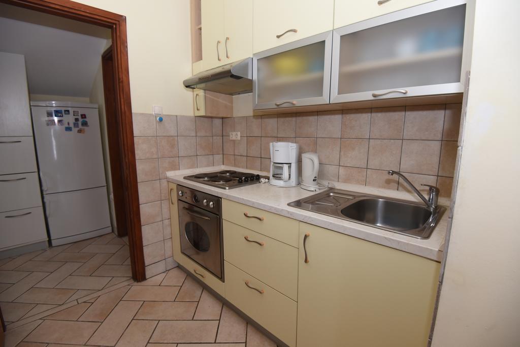 Apartments Roza Miškovići Bagian luar foto