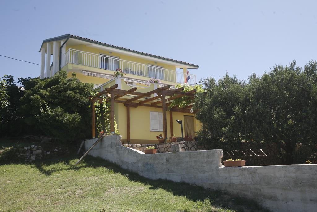 Apartments Roza Miškovići Bagian luar foto